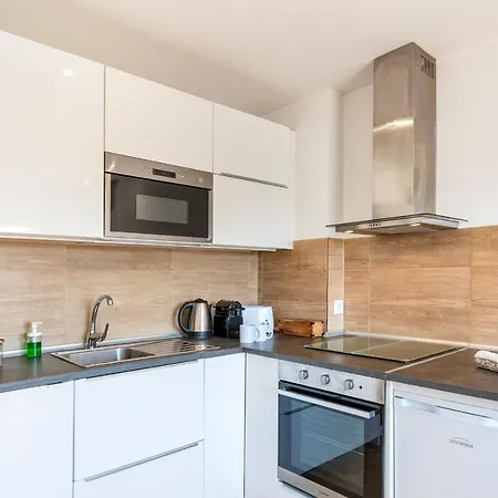Lusi'apartment - Douro River So Close By Guest Appartement Oporto